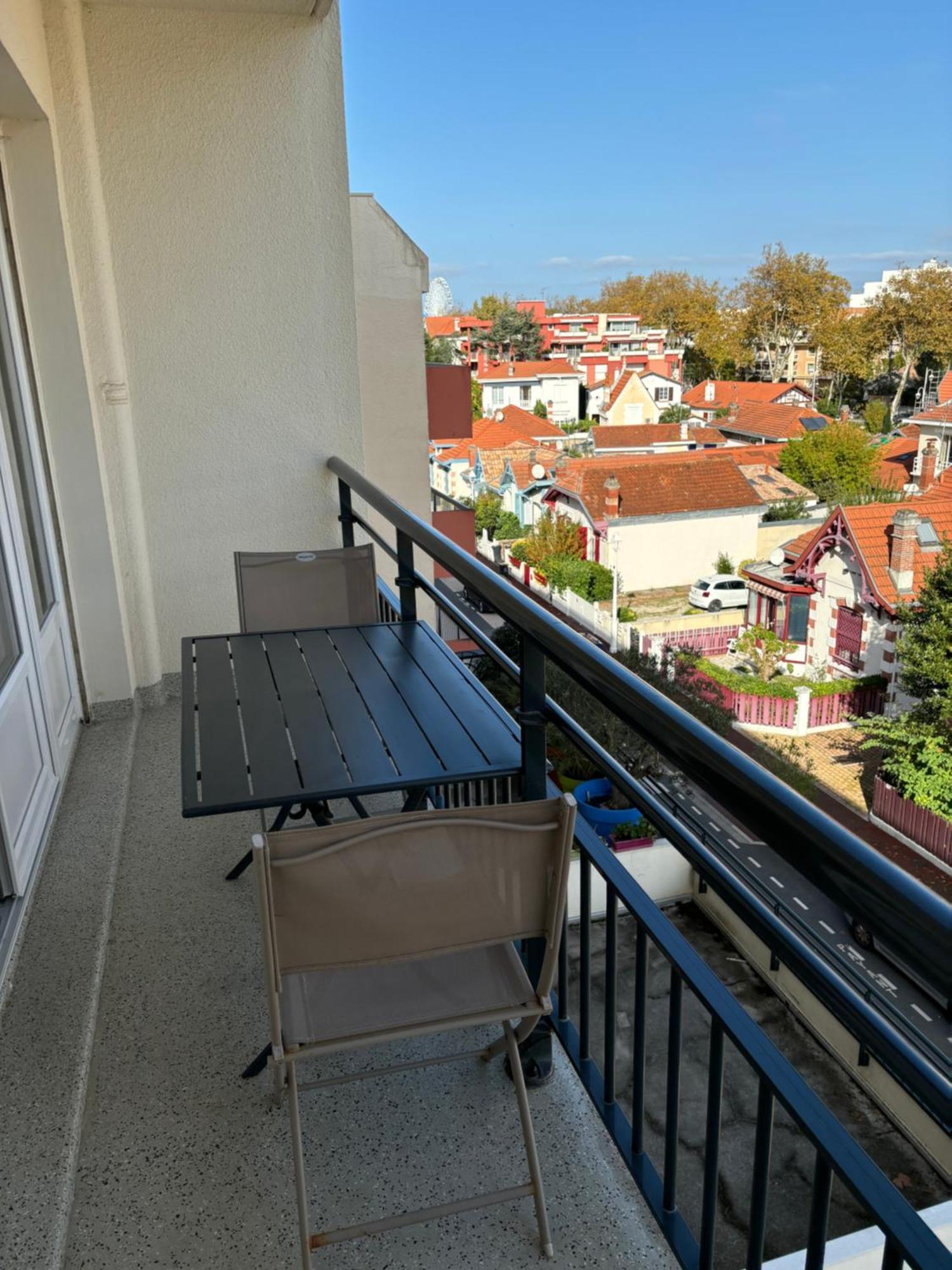 Ferienwohnung T1Bis Centre D'Arcachon Avec Balcon Exterior foto